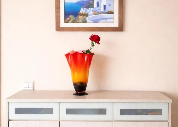 Sea View Two Bedroom Apartment *