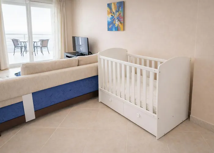 Sea View Two Bedroom Apartment *